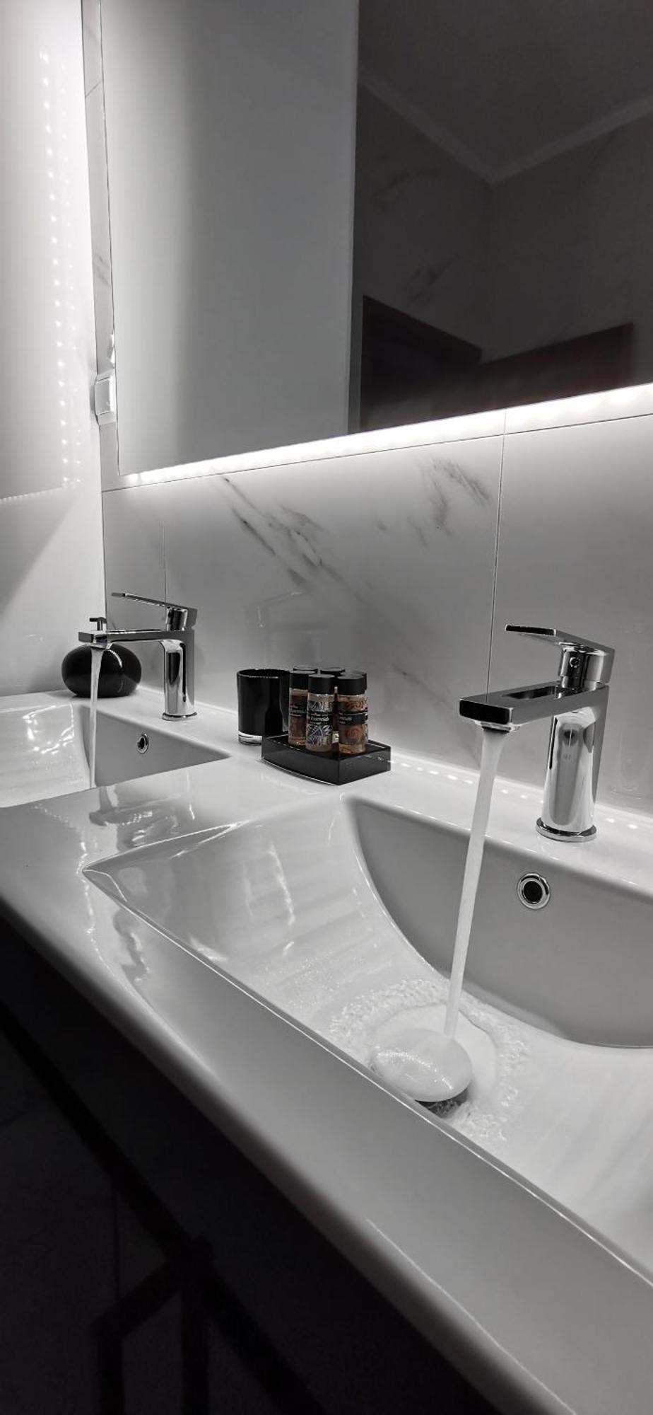 W Pearl Suite Néa Péramos Exterior foto